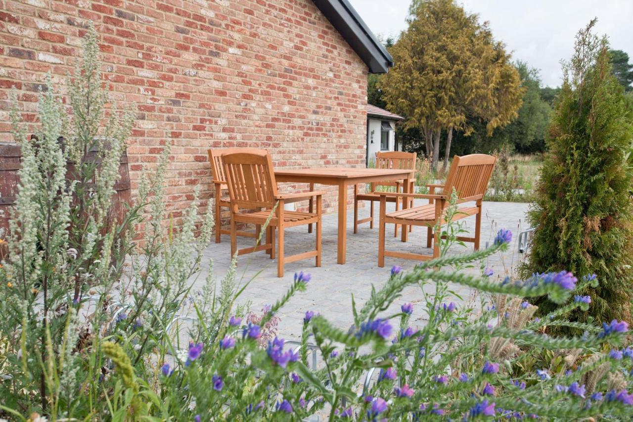 The Bearded Goat Den - A Rural Retreat At Modern Saint Leonards